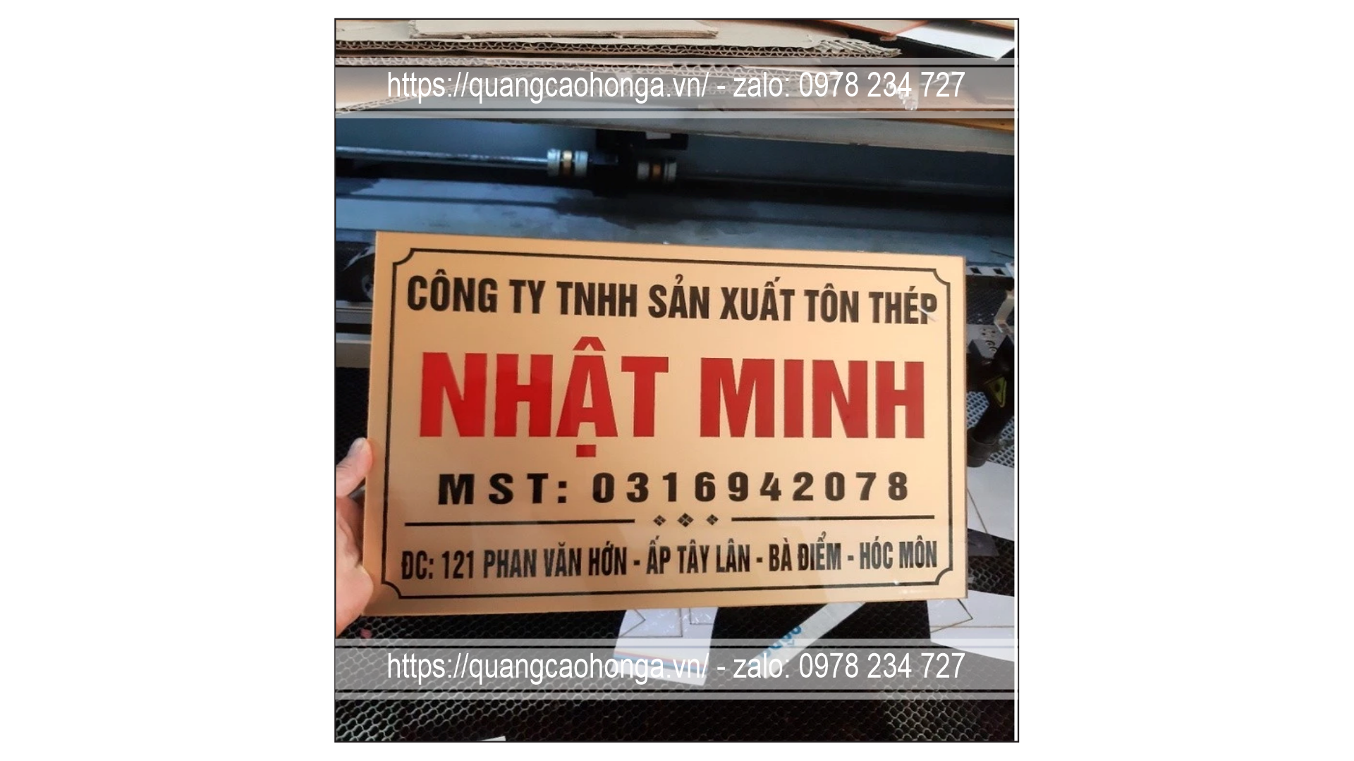 Bảng hiệu mica công ty